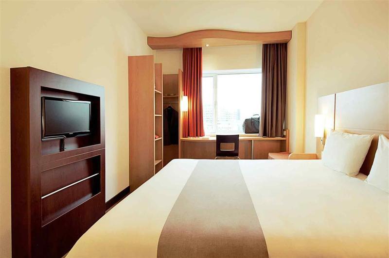 Ibis Budget - Porte De Bagnolet Eksteriør bilde