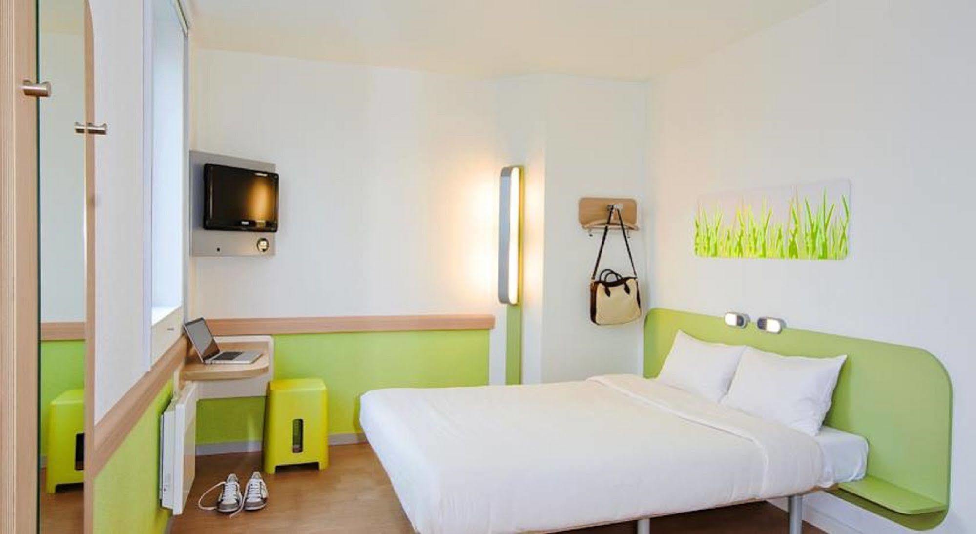 Ibis Budget - Porte De Bagnolet Eksteriør bilde