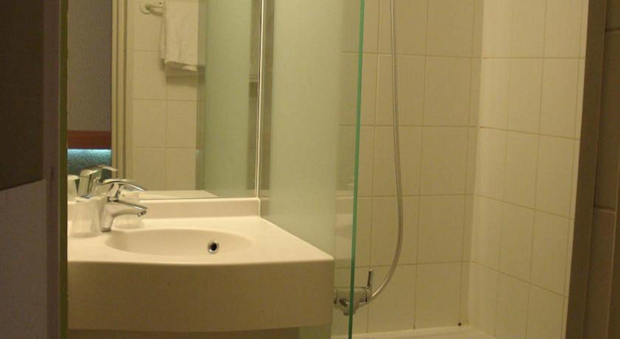 Ibis Budget - Porte De Bagnolet Eksteriør bilde
